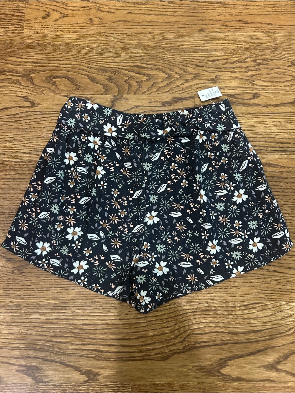 Jessica Simpson Black Floral Girls' Shorts with Pink & Green Accents. New
